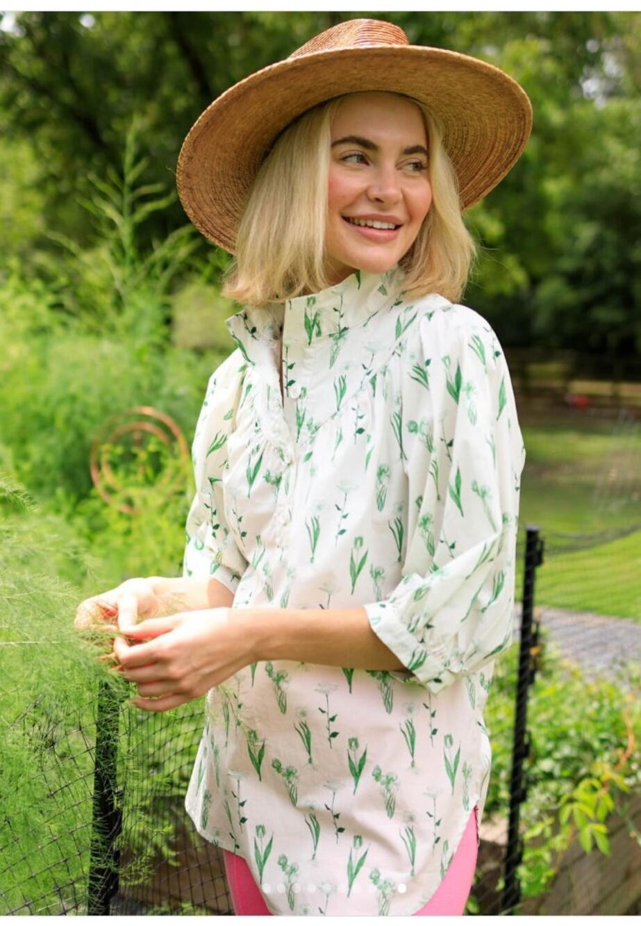 Holly Shea Women's Avie Top, Green/White Botanical Collection, L/XL